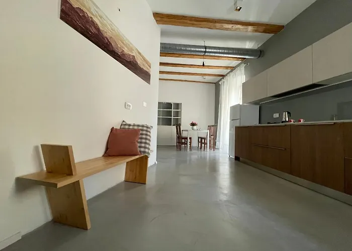 Haus Gugler Apartment